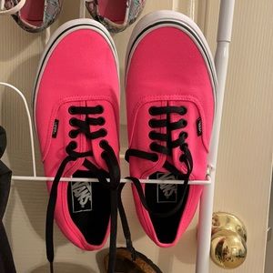 Pink vans. Men’s size 8